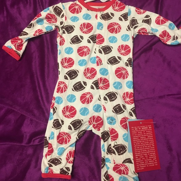 Kickee Coverall - Picture 1 of 1